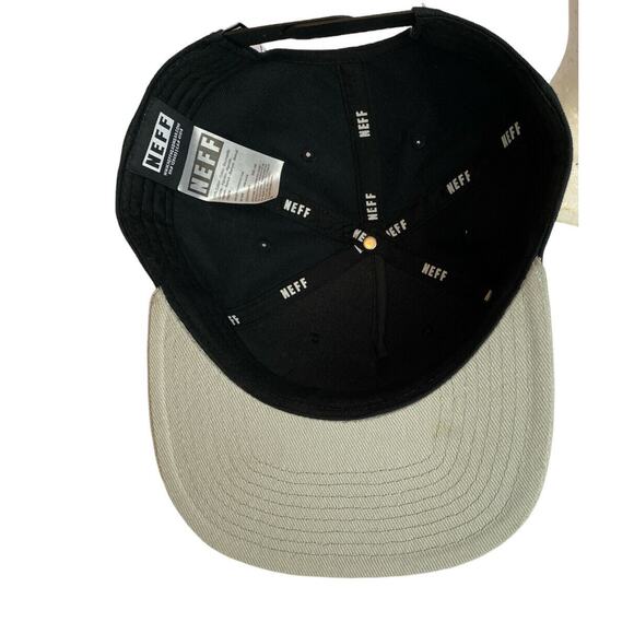 Neff FlatBill SnapBack Adjustable Men's Hat - Picture 4 of 5